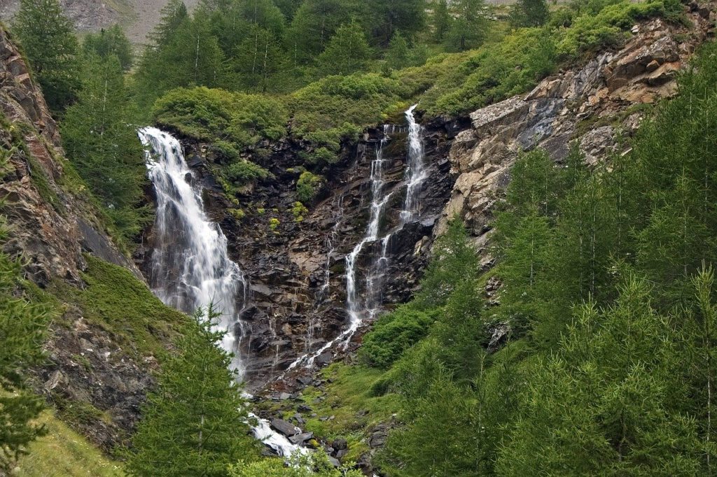 waterfalls, mountain, alps-8093877.jpg